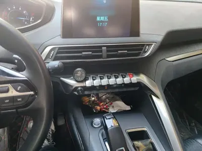Peugeot 5008 2018, 63300 км, за 53900 CNY - фото 6