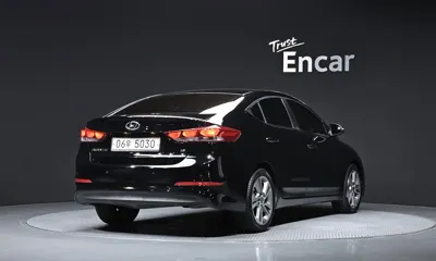 Hyundai Avante 2018, 103224 км, за 8800000 KRW