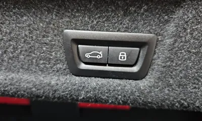 BMW 3-Series 2023, 35410 км, за 42000000 KRW - фото 33