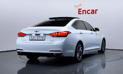 Hyundai Genesis 2016, 104267 км, за 11900000 KRW
