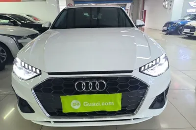 Audi A4L 2022, 94300 км, за 135701.06 CNY