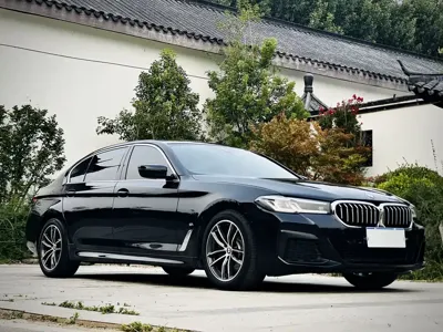 BMW 5 Series 2021, 91000 км, за 149500 CNY