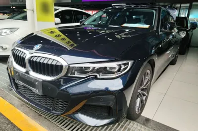 BMW 3 Series · 2021 год