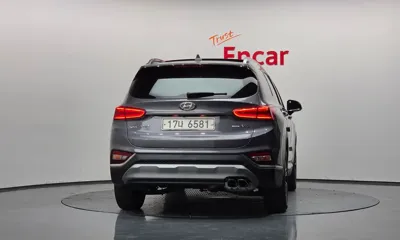 Hyundai Santafe 2019, 153255 км, за 18700000 KRW