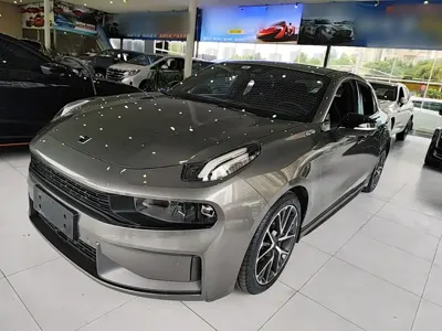 Lynk & Co 03 · 2022 год