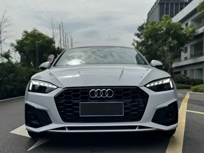 Audi A5 (Import) 2022, 35000 км, за 112000 CNY