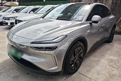 ONVO L60 · 2025 год