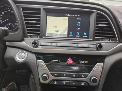 Hyundai Avante 2018, 133000 км, за 5990000 KRW - фото 9