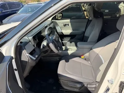 Kia Seltos 2026, 50 км, за 99990000 KRW - фото 9