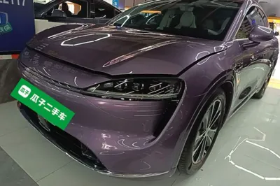 Hima Luxeed R7 · 2025 год