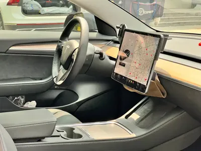 Tesla Model 3 2021, 70000 км, за 115800 CNY - фото 12