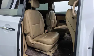 Kia Canival 2018, 181892 км, за 9900000 KRW - фото 11
