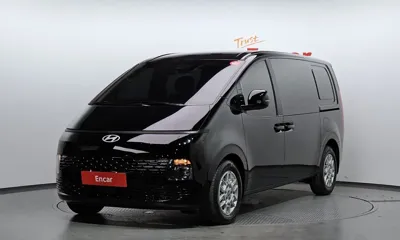Hyundai Staria · 2025 год