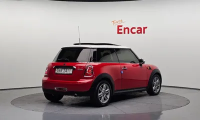MINI Cooper 2012, 97605 км, за 5900000 KRW