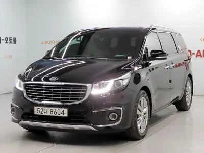 Kia Canival · 2017 год