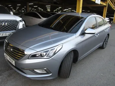 Hyundai Sonata · 2015 год