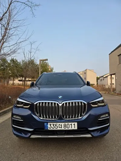 BMW X5 · 2021 год