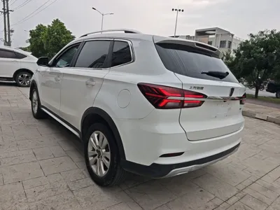 Roewe RX5 2018, 144500 км, за 43746.07 CNY
